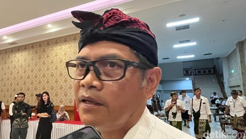 Kepala Dishub Bali I Gde Wayan Samsi Gunarta saat ditemui di Balai Budaya Giri Nata, Puspem Badung, Rabu (12/3/2025).