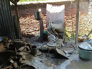 Dapur Pabrik Keripik di Jembrana Terbakar, 2 Karyawan Terluka