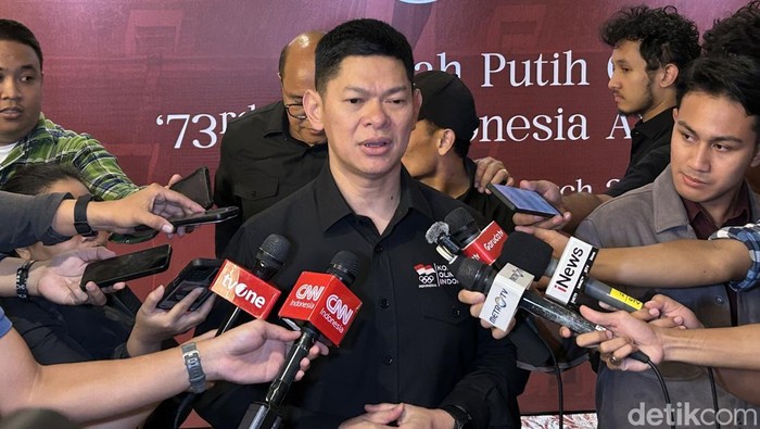 Ketua Umum KOI Raja Sapta Oktohari