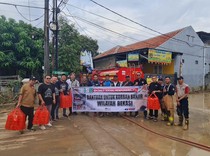 Komunitas Fortuner Bantu Korban Banjir