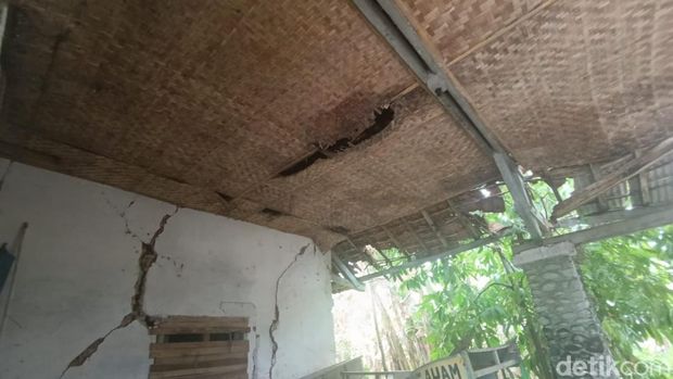 Kondisi stasiun KA Pangandaran