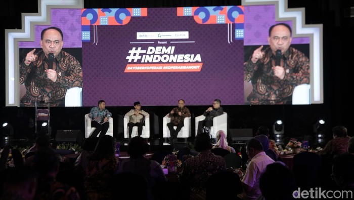 Koperasi menjadi soko guru perekonomian nasional. Pemerintahan Prabowo Subianto-Gibran Rakabuming Raka memberi perhatian dengan menyebut koperasi ke dalam program visi Asta Cita.
