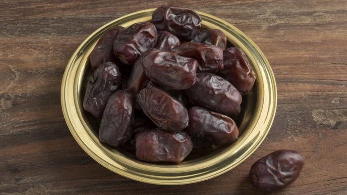 Kurma Kimia atau kurma Mazafati dari Iran ini juga menawarkan manfaat baik untuk kontrol gula darah.
