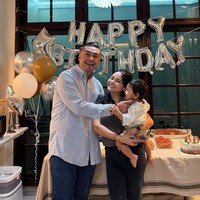 Kevin sendiri tampaknya bukan berasal dari kalangan selebriti. Akun Instagram miliknya juga digembok, sehingga tak banyak informasi yang bisa didapat. Foto: Instagram/@mysamawar