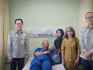 HUT Ke-2, Mayapada Hospital Bandung Gelar Operasi Katarak-Bibir Sumbing