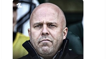 Kini harapan Liverpool dan Arne Slot tinggal Liga Inggris dan Carabao Cup. Foto: X.com