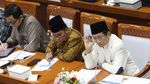 Menag-Komisi VIII Bahas Persiapan Haji 2025