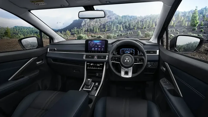Mitsubishi Xpander HEV Play