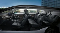 Soal penggeraknya, Mitsubishi Xpander dan Xpander Cross HEV menggunakan mesin baru. Jika Xpander dan Xpander sebelumnya pakai mesin 1.500 cc, versi hybrid-nya memanfaatkan mesin 1.600 cc yang dikombinasikan dengan motor listrik dan baterai. Generator dan motor 85 kW dipadukan dengan mesin bensin 1.600 cc bersama dengan baterai yang dikembangkan khusus untuk model ini. Foto: Dok. Mitsubishi Motors Thailand