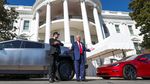 Mobil Tesla Mejeng di Gedung Putih Saat Ramai Protes Elon Musk