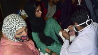 BLA, yang menginginkan kemerdekaan untuk Provinsi Balochistan yang berbatasan dengan Afghanistan dan Iran, mengatakan bahwa mereka telah menewaskan 30 tentara dan menembak jatuh sebuah pesawat tak berawak. Tidak ada konfirmasi dari pihak berwenang Pakistan.  