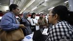 Pemburu Loker Padati Bursa Kerja di Thamrin City