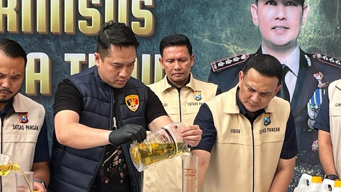 Polda Jatim gerebek Minyakita di Sampang dan Surabaya