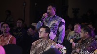 Para peserta juga mendapat kesempatan untuk mengajukan pertanyaan dalam sesi tanya jawab dengan pembicara Direktur Institutional Banking BNI Munadi Herlambang dan Direktur Utama LPDB Supomo.  