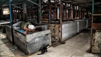 Salah satu pengelola Pasar Jaya mengatakan bahwa ada rencana untuk merenovasi pasar Sungai Bambu tersebut. Para pedagang disana berharap adanya perubahan yang lebih baik di pasar itu.  