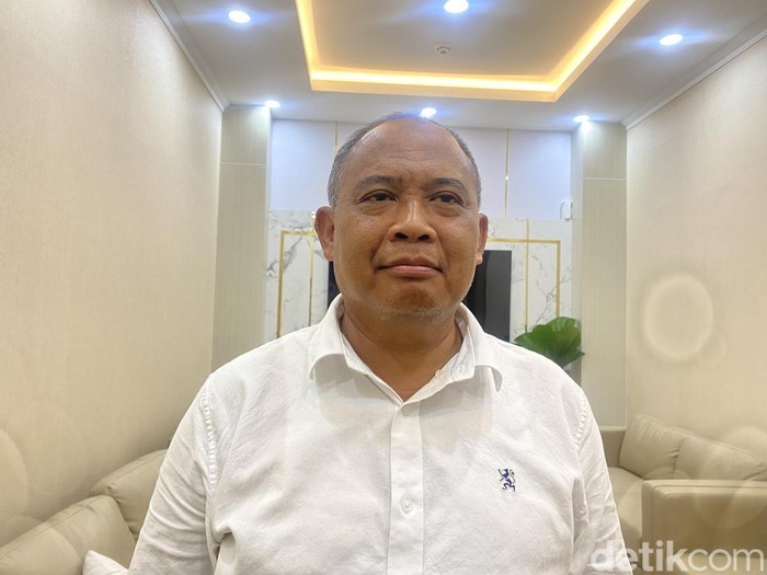 Bupati Sleman Harda Kiswaya saat ditemui di kantornya, Tridadi, Sleman, Rabu (12/3/2025).