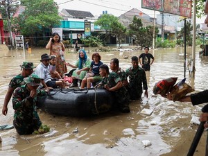 Studi Tunjukkan Perubahan Iklim Picu Kota-kota Digempur Banjir dan Kekeringan
