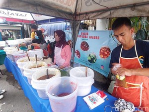 8 Tempat Berburu Takjil di Bandung, Banyak Jajanan Murah dan Enak