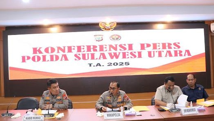 Wakapolda Polda Sulut Brigjen Bahagia Dachi saat merilis kasus penembakan warga di Minahasa Tenggara.