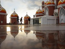 Pemprov Sulsel Pusatkan Salat Idul Adha di Masjid 99 Kubah Makassar