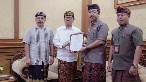 Pemkab Badung meraih penghargaan MPP dengan Kinerja Prima tahun 2024, Kamis (13/3/2025).