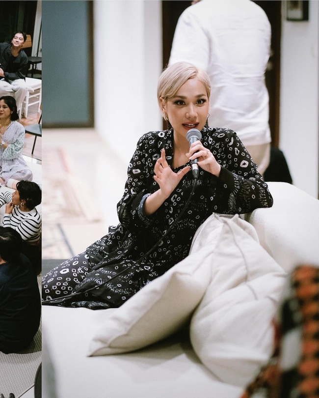 BCL pun menggunakan #SuaraKami dalam postingannya untuk menunjukkan kekompakan mereka.Foto: Instagram