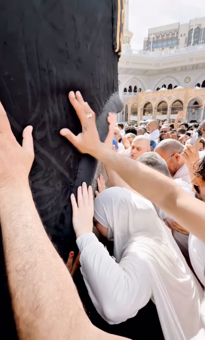 celine evangelista umrah