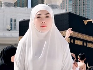 Celine Evangelista Minta Waktu Perdalam Iman