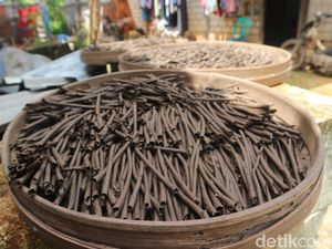 Cemilan Ampo Khas Tuban Banyak Diminati Saat Ramadan