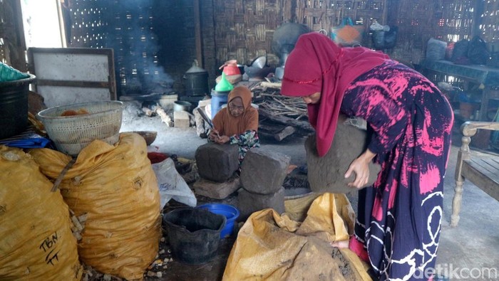 cemilan amppo khas tuban buatan rasimah cemilan amppo khas tuban buatan rasimah