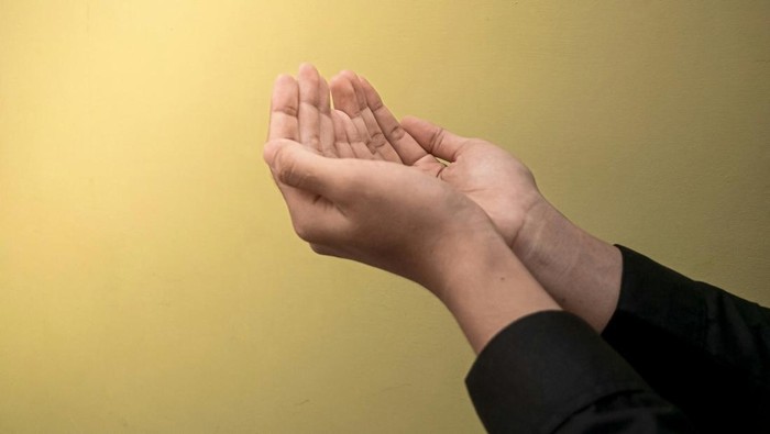 Doa Setelah Sholat Tarawih dan Witir Sendiri di Rumah Sesuai Sunnah