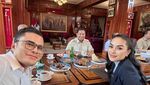 Potret dr Oky Pratama saat Makan Bareng Rekan Bisnis Skincare