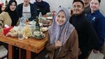 Potret dr Oky Pratama saat Makan Bareng Rekan Bisnis Skincare