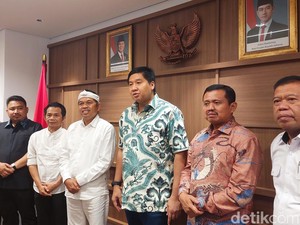 Ara Bertemu Dedi Mulyadi, Bahas Penegakkan Hukum Bangunan Dekat Aliran Sungai