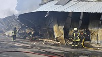 Para pejabat Ukraina mengatakan serangan rudal terjadi saat kapal kargo tersebut sedang memuat pasokan gandum yang dimaksudkan untuk dikirim ke Aljazair.  