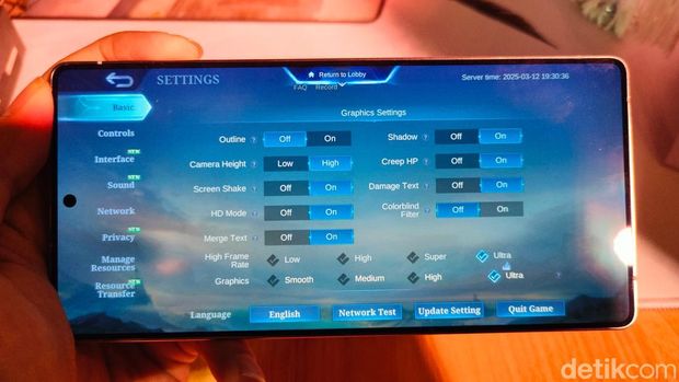 Samsung S25 Series tak hanya handal dari segi kamera, tapi juga tangguh dalam melahap beragam game berat di Android. Kemampuan tersebut berkat peningkatan chipset dan sistem pendingin yang dimilikinya.