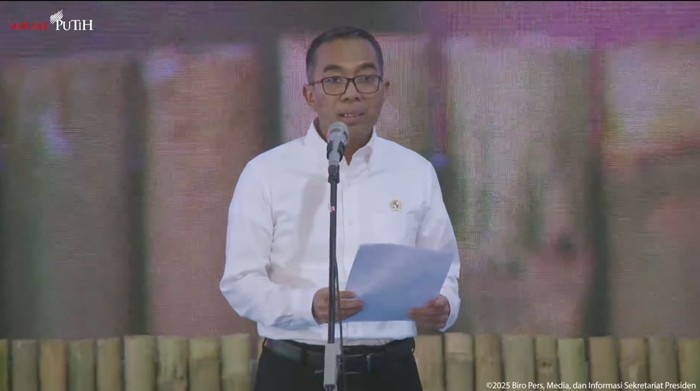 Menteri Pendidikan Tinggi, Sains, dan Teknologi (Mendiktisaintek) Brian Yuliarto dalam acara Silaturahmi Presiden RI dengan Rektor serta Pimpinan PTN dan PTS di Istana Jakarta, Kamis (13/3/2025)