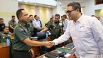 Panglima TNI-Komisi I DPR Bahas Revisi UU TNI
