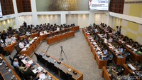 Rapat digelar di gedung Nusantara I DPR RI, Senayan, Jakarta Pusat, Kamis (13/3/2025).