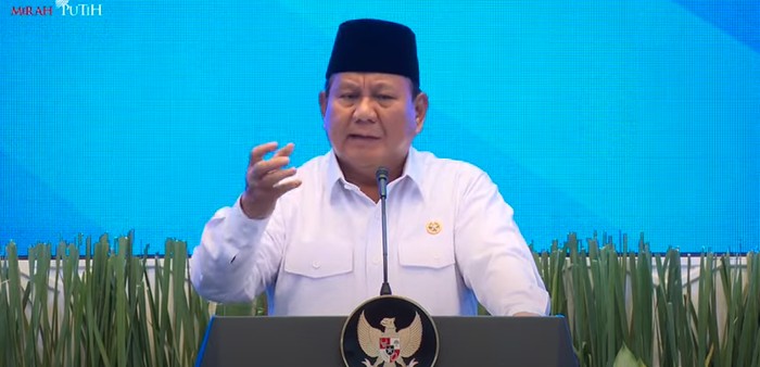 Presiden Prabowo dalam acara peluncuran mekanisme baru tunjangan guru ASN (Channel Youtube Sekretariat Presiden)