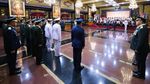 Sjafrie Terima Tanda Kehormatan Tertinggi dari TNI