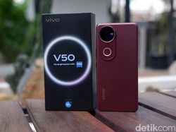 Unboxing Vivo V50 5G, Harga Tak Naik Fitur Bertambah