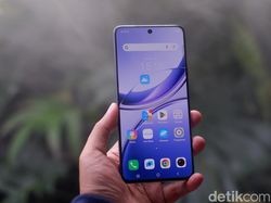 Unboxing Vivo V50 5G, Harga Tak Naik Fitur Bertambah