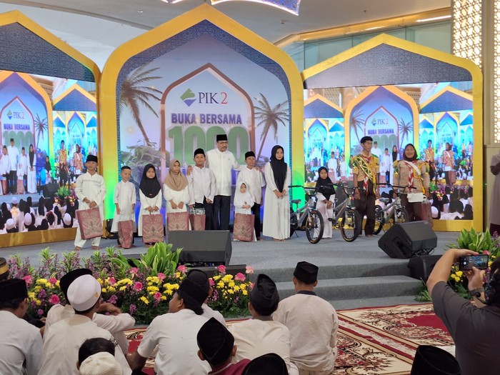 Agung Sedayu Group melalui Pantai Indah Kapuk (PIK) 2 menggelar buka bersama dengan 1.000 anak yatim dari berbagai daerah di sekitar Jakarta Utara.