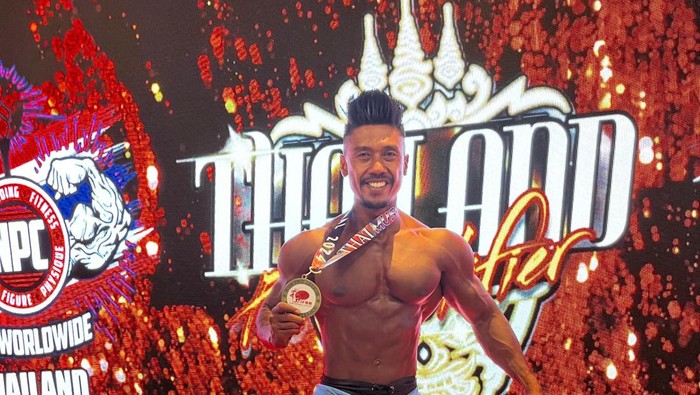 Aksi Iqbal saat berlaga di Thailand.