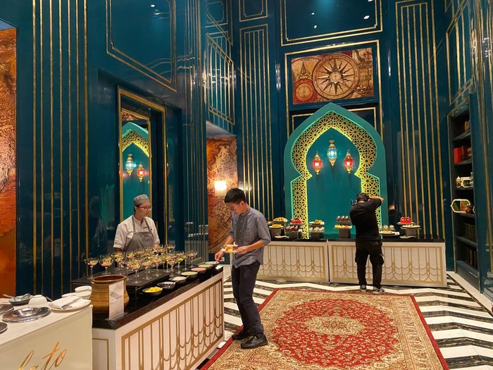 Buka Puasa Pakai Shish Tawook dan Se’i Sapi di Hotel Bintang Lima Buka Puasa Pakai Shish Tawook dan Se’i Sapi di Hotel Bintang Lima