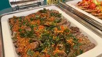 Namun, yang paling menarik ada menu Se’i Sapi yang jadi andalan di buffet Ramadan kali ini. Dibuat langsung oleh tim Four Seasons Hotel Jakarta. Foto: detikFood