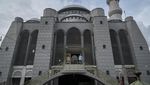 Bukan di Turki, Masjid Gaya Eropa Ini Ada di Tengah Kota Jakarta