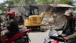 Bangunan Liar di Kampung Gabus Bekasi Ditertibkan