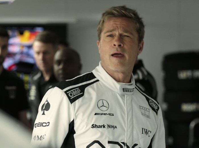 Cuplikan adegan dalam trailer F1 (2025).